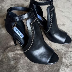 Steve Madden Peep Toe Heels